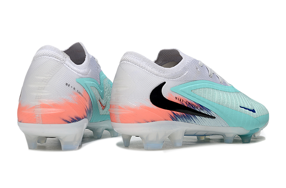 Nike United Phantom 6 Low Elite FG
