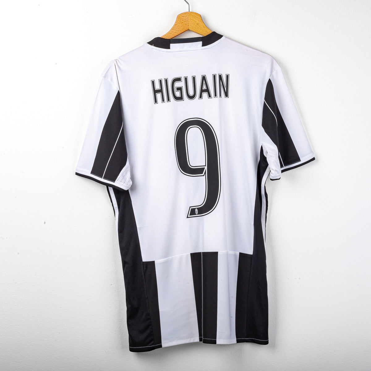 Maglia Home Juventus Adidas Jeep Higuain 9 2017/2018