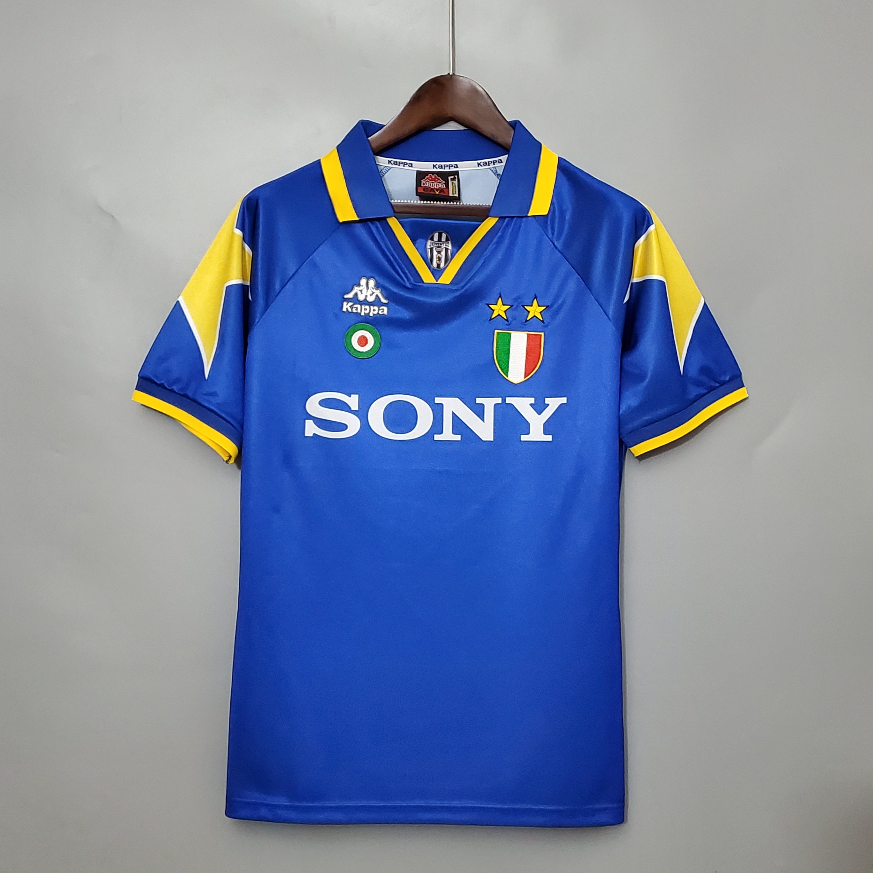 Juventus 2012 + Juventus 1998 + Juventus 1996